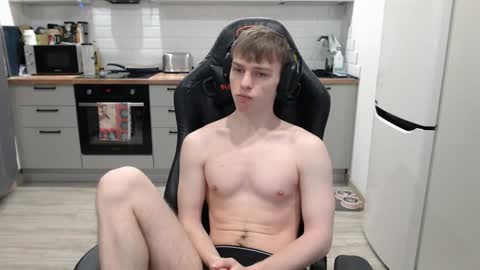 Snapshot of alex_gotcha chatting on 02-01-25, 12:29 Alex online show from 02-01-25, 12:29