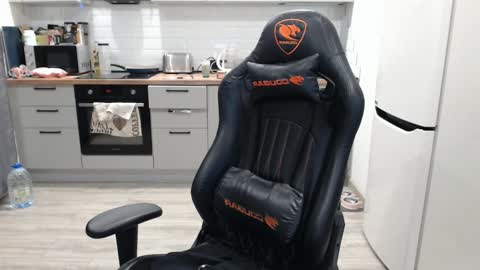 Snapshot of alex_gotcha chatting on 02-02-25, 03:32 Alex online show from 02-02-25, 03:32