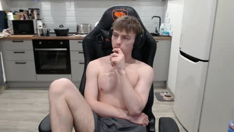 Snapshot of alex_gotcha chatting on 02-07-25, 10:41 Alex online show from 02-07-25, 10:41