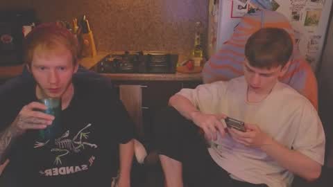 Snapshot of alex_gotcha chatting on 09-25-25, 10:24 Alex online show from 09-25-25, 10:24