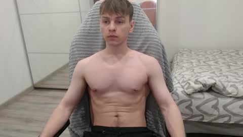 Snapshot of alex_gotcha chatting on 10-05-25, 06:39 Alex online show from 10-05-25, 06:39