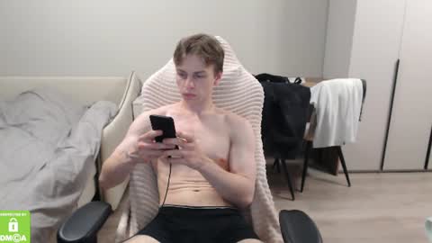 Alex online show from 08-06-26, 04:53