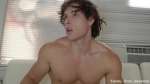 Snapshot of alex_islive chatting on 01-17-26, 06:11 Alex Stone online show from 01-17-26, 06:11