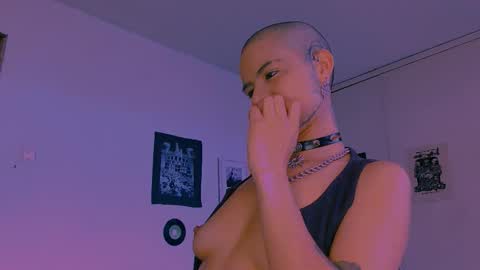 Snapshot of alex_one888 chatting on 02-13-26, 08:38 Alex online show from 02-13-26, 08:38