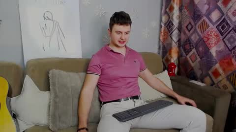 Alex online show from 02-12-25, 06:40