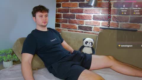 Alex online show from 12-14-25, 06:41