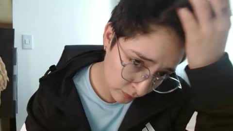 Snapshot of alex_parker07 chatting on 01-08-26, 09:50 Alex Parker online show from 01-08-26, 09:50