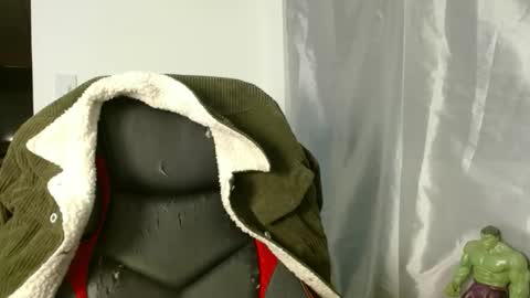 Snapshot of alex_parker07 chatting on 02-28-26, 12:00 Alex Parker online show from 02-28-26, 12:00