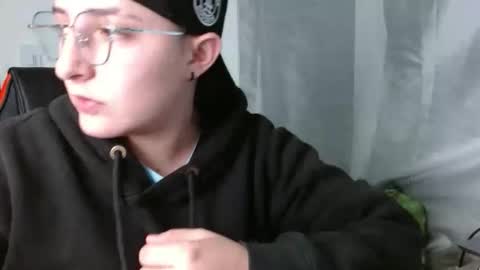 Alex Parker online show from 04-24-26, 01:08