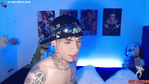    online show from 06-01-26, 03:19