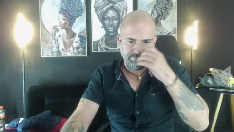 Alex Saints online show from 11-24-25, 11:21