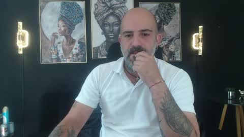 Alex Saints online show from 04-20-26, 01:03