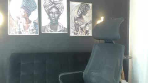 Alex Saints online show from 04-23-26, 01:35