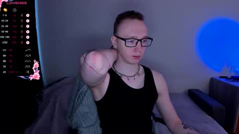 alex_silent online show from 11-18-25, 09:47