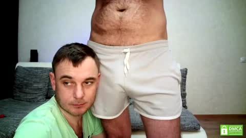 Alex and Tobey online show from 03-10-25, 02:59