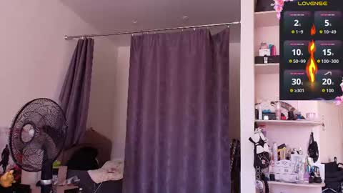 Alex WandHot online show from 07-26-26, 07:59
