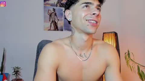 Snapshot of alex_zt7 chatting on 07-03-26, 04:57 x online show from 07-03-26, 04:57
