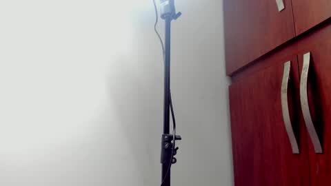 alexa_cortes23 online show from 02-17-25, 11:23