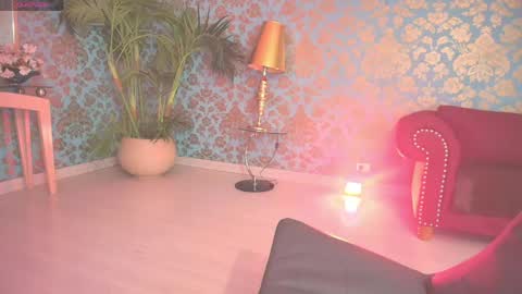 Snapshot of alexa_cruz__ chatting on 05-14-26, 11:28 Alexa online show from 05-14-26, 11:28