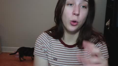 dont be afraid to click social media link its  working  just click on that  online show from 01-03-25, 01:16