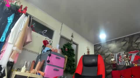 Snapshot of alexa_koller1 chatting on 12-31-24, 04:25 alexa koller1 online show from 12-31-24, 04:25