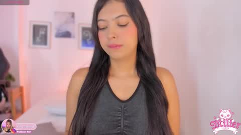 Snapshot of alexa_millers_ chatting on 10-10-25, 04:11 Alexa Millers online show from 10-10-25, 04:11