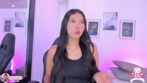 Snapshot of alexa_millers_ chatting on 10-14-25, 04:13 Alexa Millers online show from 10-14-25, 04:13