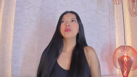 Snapshot of alexa_millers_ chatting on 11-04-25, 04:11 Alexa Millers online show from 11-04-25, 04:11