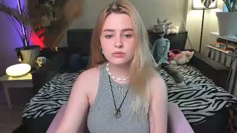 Snapshot of alexa_pirs chatting on 06-21-26, 04:31 alexa_pirs online show from 06-21-26, 04:31