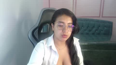 Alexandra online show from 09-16-25, 11:44