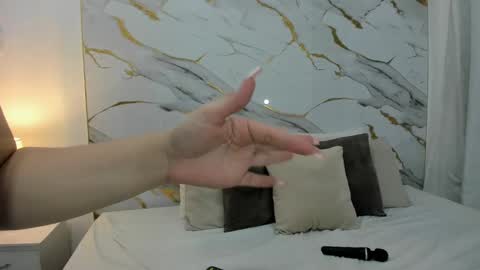 Alexa  online show from 02-21-25, 12:16