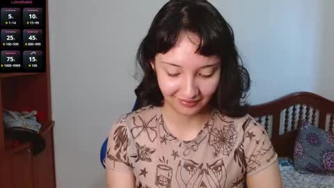 Snapshot of alexaa08 chatting on 11-13-25, 12:48 Alexandra 3 online show from 11-13-25, 12:48