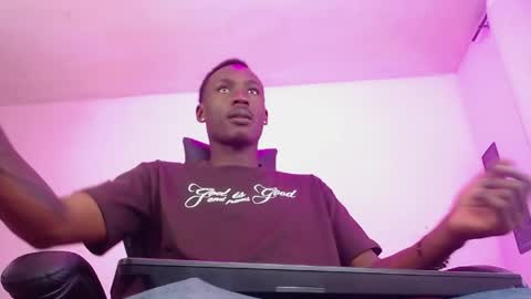 Alexandro online show from 05-12-26, 01:08