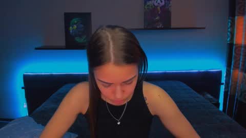 angel online show from 02-12-25, 06:19