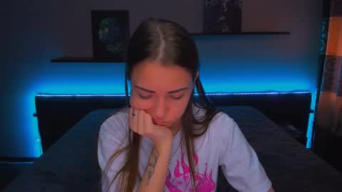 angel online show from 02-20-25, 06:17