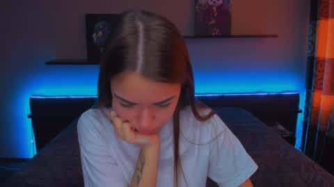 angel online show from 03-11-25, 03:16