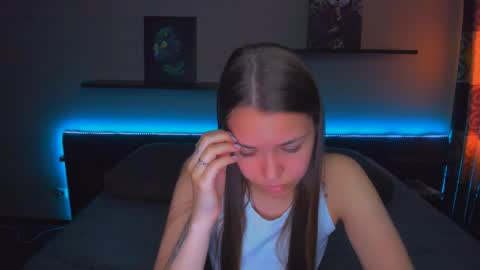 angel online show from 05-20-26, 01:01