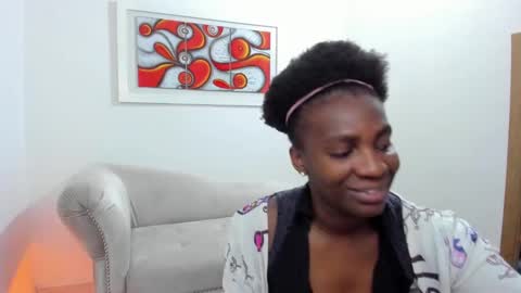 Snapshot of alexagons chatting on 10-14-25, 11:22 alexagons online show from 10-14-25, 11:22