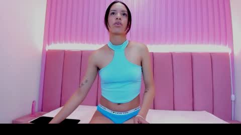 Snapshot of alexagrace12 chatting on 01-09-26, 01:36 alexagrace12 online show from 01-09-26, 01:36