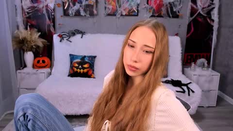 AlexaHarmon online show from 10-16-25, 07:20