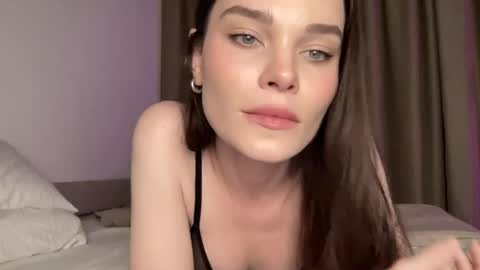 Ember Valentine online show from 06-06-26, 02:44