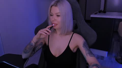 Snapshot of alexamason chatting on 01-31-25, 02:58 Alexa Mason online show from 01-31-25, 02:58