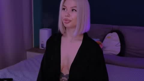 Snapshot of alexamason chatting on 03-10-25, 06:16 Alexa Mason online show from 03-10-25, 06:16