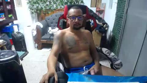 Alexamdergal online show from 12-22-24, 11:41