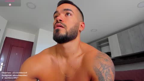 Onlyfansalexmartinezwb  Instagram alexwbmartinez  Twitter martinezcb937 online show from 10-13-25, 07:14