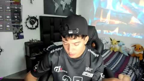 Snapshot of alexanderwalke chatting on 06-16-26, 03:25 Alexander online show from 06-16-26, 03:25