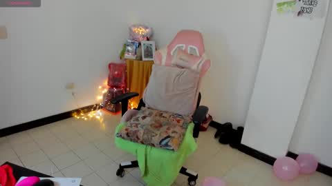 Alexandra Independent model online show from 09-17-25, 06:48