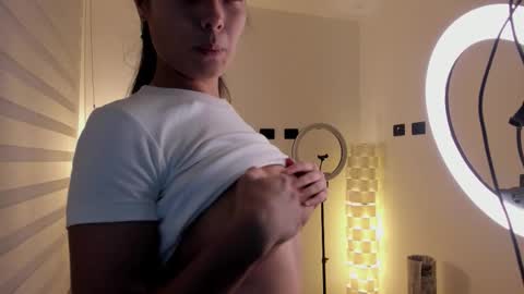 Snapshot of alexandra_ra1 chatting on 02-03-26, 04:21 Alexandra Rodriguez online show from 02-03-26, 04:21