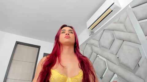Alexandra ig  alexandraax09  online show from 05-22-26, 02:55