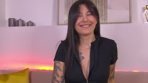 AlexandraBloom online show from 01-23-25, 10:33